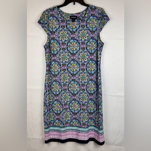 Liz Claiborne Medallion-Print Shift Dress - Picture 1 of 6